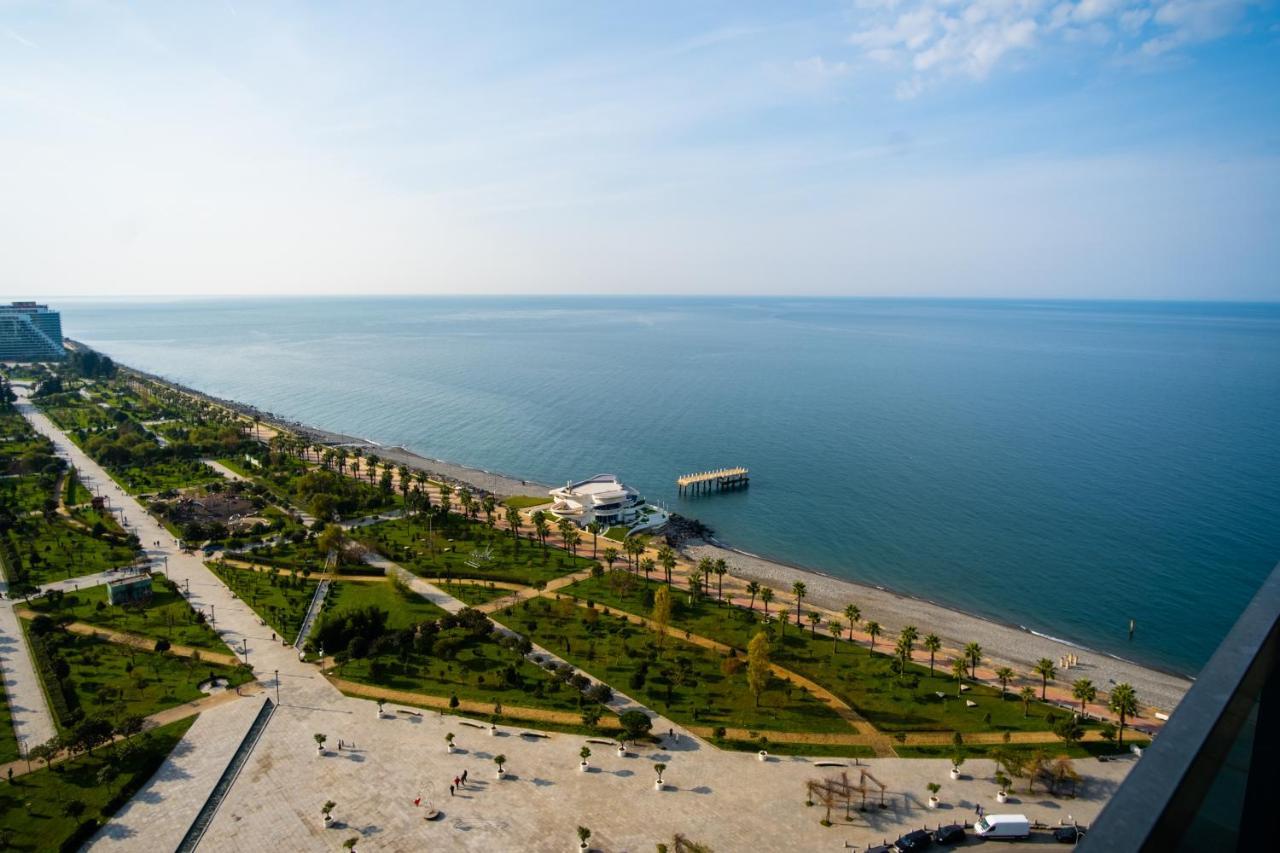 Beach Tower By G-Point Batumi Luaran gambar